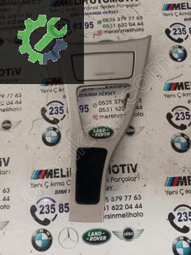 BMW 3 Serisi Orta Konsol 7078571 çıkma parça
