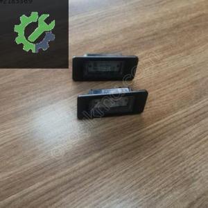 BMW E90 ÇIKMA PLAKA LAMBASI 7193293