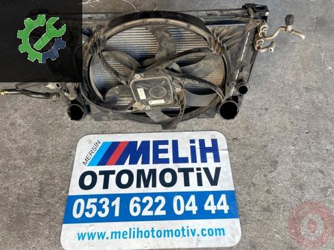 BMW 3 Serisi Klima Radyatörü 9229021 çıkma parça