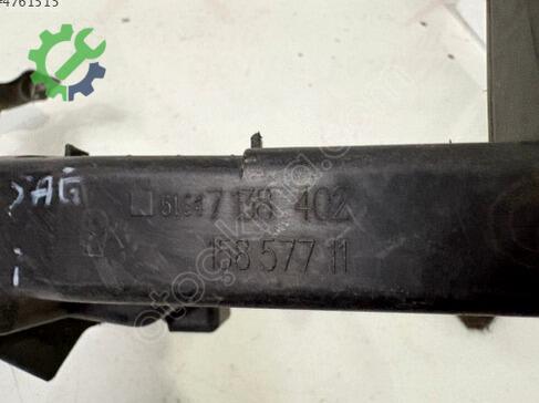 BMW 3 Serisi Far Braketi 51647138402 çıkma parça