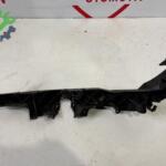 BMW 3 Serisi 2009-2011 Çıkma Far Braketi 51647138402