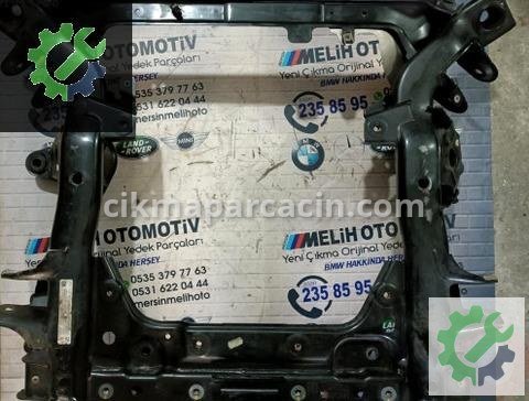 BMW 5 Serisi Travers 6777247 çıkma parça