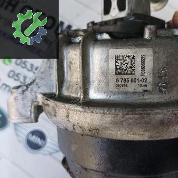 BMW 5 Serisi Motor Takozu & Kulağı 6785601 çıkma parça