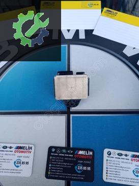 BMW 5 Serisi 8570087 çıkma parça