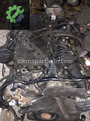 BMW X3 Motor Takozu çıkma parça