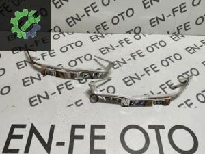 BMW F20 LCİ 1 SERİSİ SAĞ SOL FAR FAR İÇ KROM MASKESİ SIFIR 3