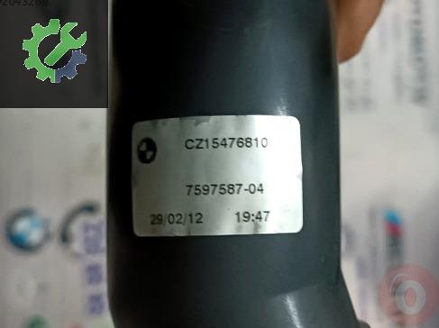 BMW 5 Serisi Turbo Hortumu 7597587 çıkma parça