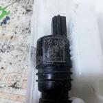 BMW F30 CAM SU FİSKİYE BİDONU MOTORU VE KAPAĞI 7302589-01