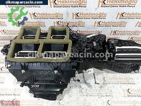 BMW 3 Serisi Kalorifer çıkma parça