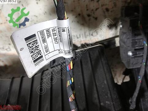 BMW 3 Serisi 9229489 çıkma parça