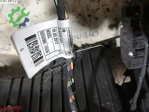 BMW 3 Serisi Kalorifer 9229489 çıkma parça