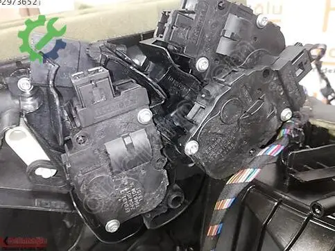 BMW 3 Serisi Kalorifer 9229489 çıkma parça