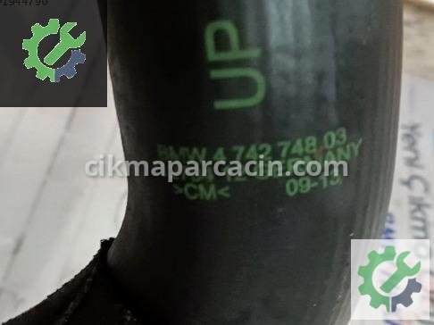 BMW 5 Serisi Turbo Hortumu 4742748 çıkma parça