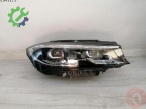 BMW 3 Serisi 2022 Çıkma Far A85A1DB4601