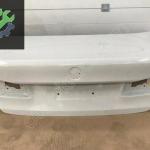 BMW G30 ÇIKMA BEYAZ BAGAJ KAPAĞI