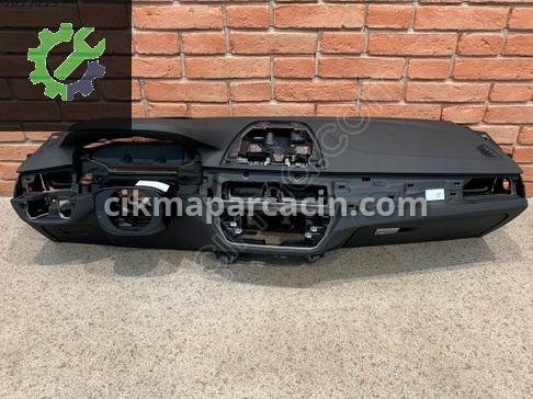 BMW 5 Serisi Komple Torpido çıkma parça