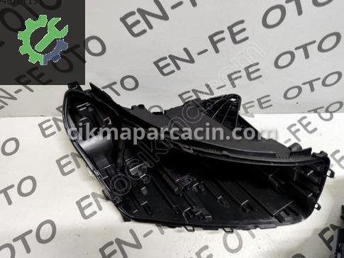 BMW 5 Serisi Far Kasası çıkma parça