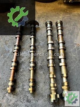 BMW 3 Serisi Eksantrik Mili 7591483 çıkma parça