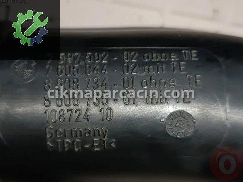 BMW 5 Serisi Turbo Hortumu 7605044 çıkma parça
