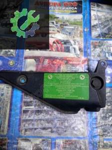BMW X5 02/07 model ön panel kenar plastiği