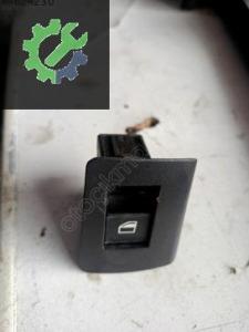 BMW X5 E53 01/07 sağ arka cam açma düğmesi