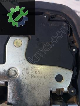 BMW X5 Kapı Kilidi 8402602 çıkma parça