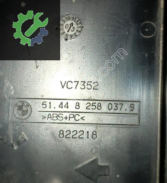 BMW X5 Tavan Lambası 8258037 çıkma parça