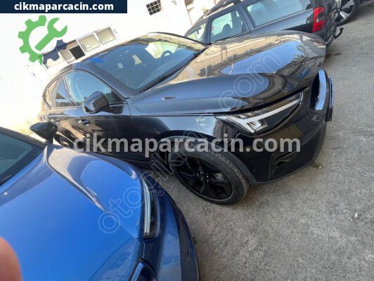 Volvo XC40 Dış Ayna çıkma parça