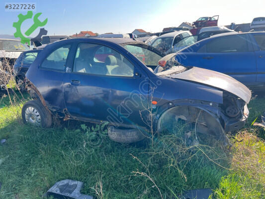 Ford Ka Kaput çıkma parça