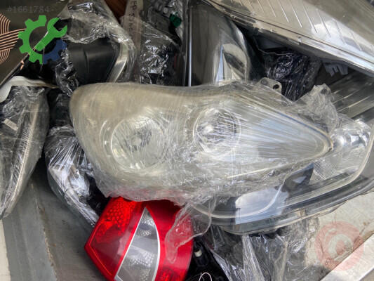 Opel Corsa Far çıkma parça