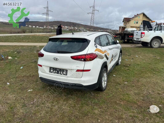 Hyundai Tucson Far çıkma parça