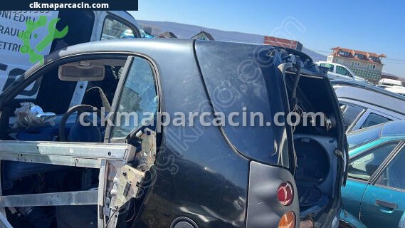 Smart ForTwo Kelebek Camı çıkma parça