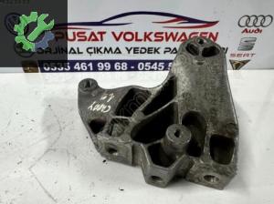 CADDY 5 İLERİ MANUEL ÇIKMA ŞANZIMAN ARKA KULAK 1K0199117AC