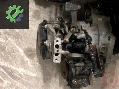 2004 Volkswagen Caddy Şanzıman Komple Çıkma Parça Kayseri