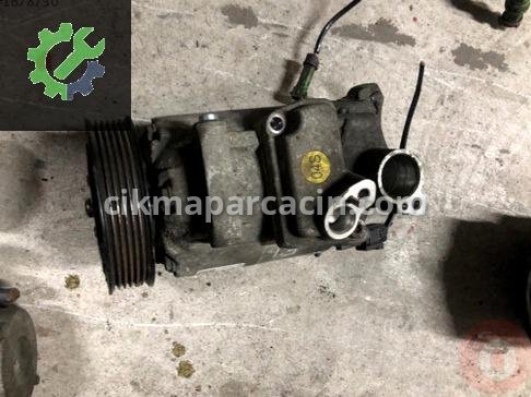 Volkswagen Jetta Klima Kompresörü 5N0820803 çıkma parça
