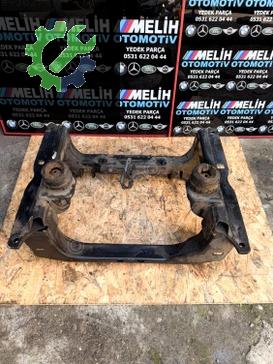Jeep Cherokee Travers 52129390AB çıkma parça