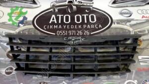 Chrysler Voyager 2006-2023 Çıkma Ön Panjur