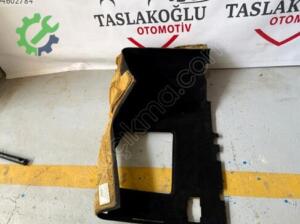 Çıkma Chrysler Voyager Sağ Ön Taban Halısı