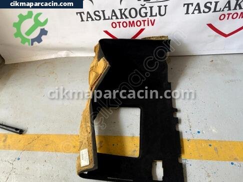 Chrysler Voyager Taban Halısı çıkma parça