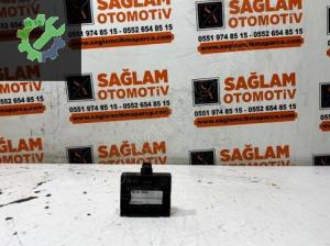ÇIKMA AUDİ A4-A5 CAM KONTROL BEYNİ 8X0959792H