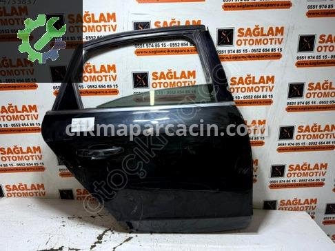 Audi A4 Sağ Arka Kapı çıkma parça