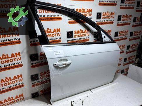 ÇIKMA AUDİ A4 B8 SAĞ ÖN KAPI