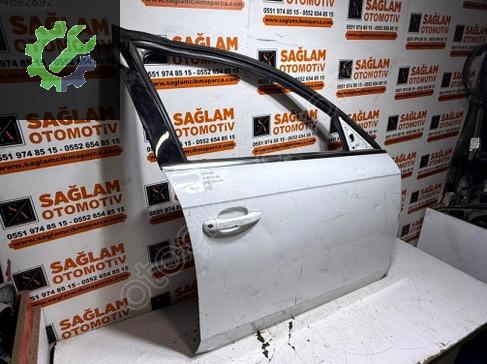 ÇIKMA AUDİ A4 B8 SAĞ ÖN KAPI