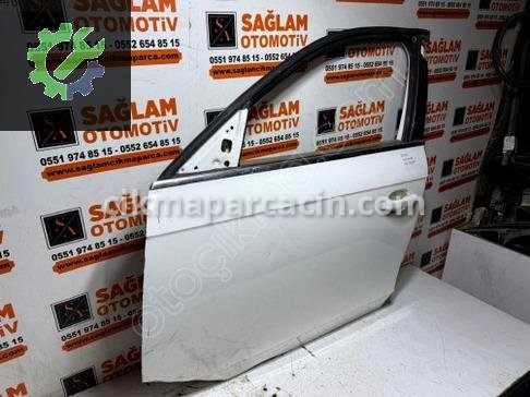 Audi A4 Sol Ön Kapı çıkma parça