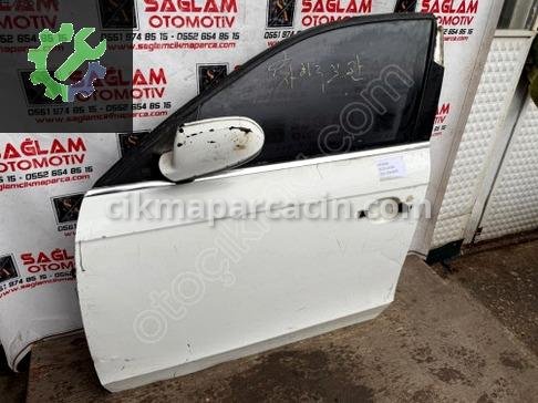 Audi A4 Sol Ön Kapı çıkma parça