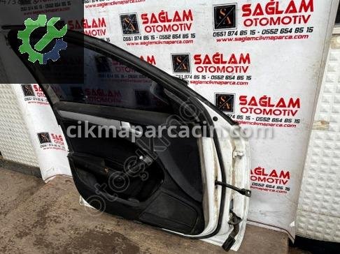 Audi A4 Sol Ön Kapı çıkma parça