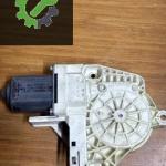ÇIKMA AUDİ A4 SOL ARKA CAM MOTORU 8K0959811A