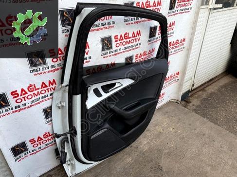 ÇIKMA AUDİ A6 C7 SAĞ ARKA KAPI