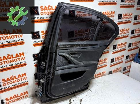 ÇIKMA BMW F10 SAĞ ARKA KAPI