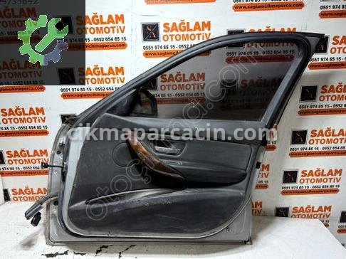 BMW 3 Serisi Sağ Ön Kapı çıkma parça